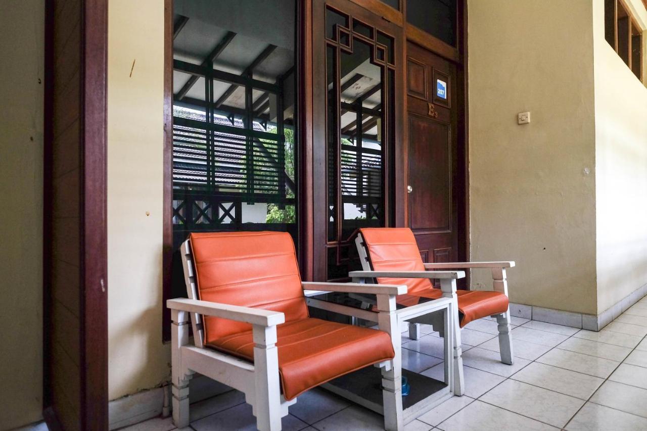 Urbanview Hotel Syariah Wisnugraha By Reddoorz Yogyakarta Eksteriør bilde