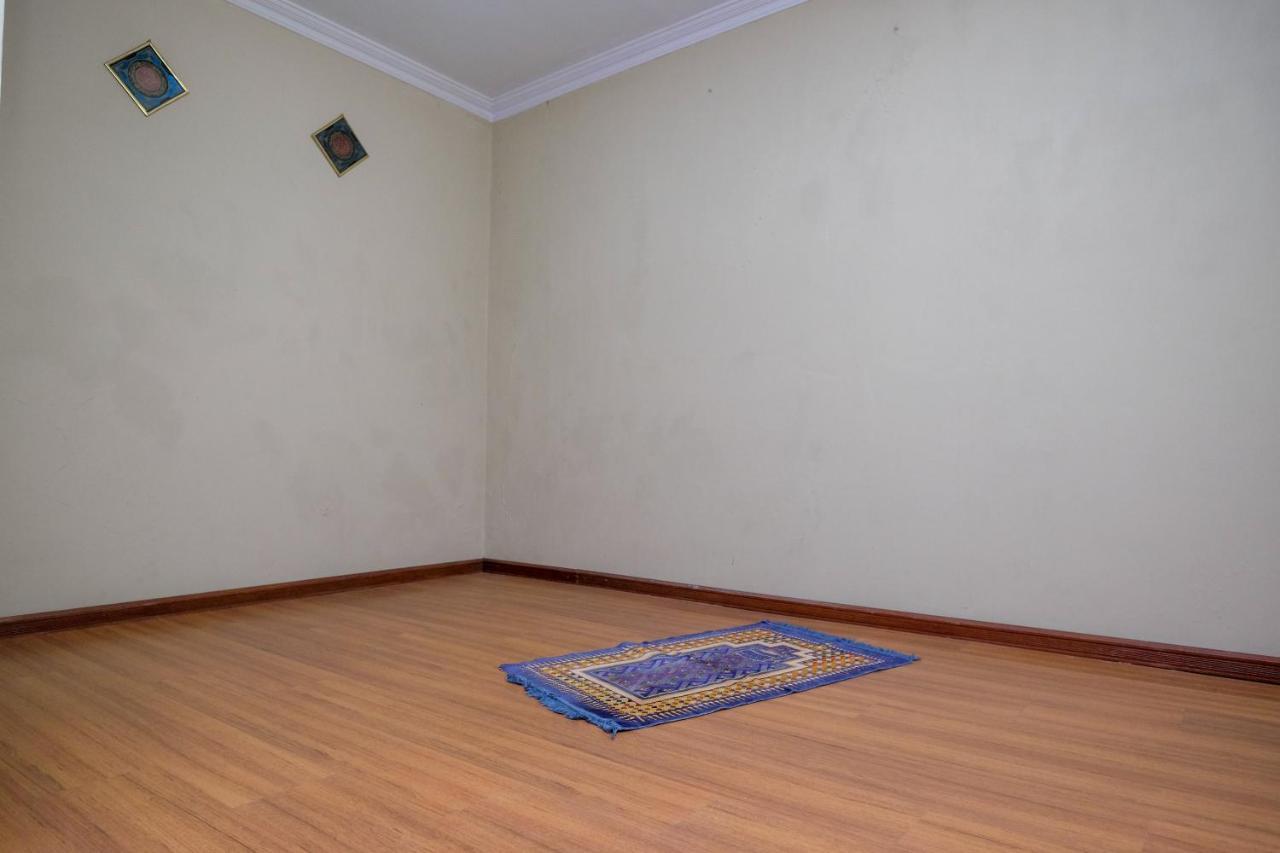 Urbanview Hotel Syariah Wisnugraha By Reddoorz Yogyakarta Eksteriør bilde