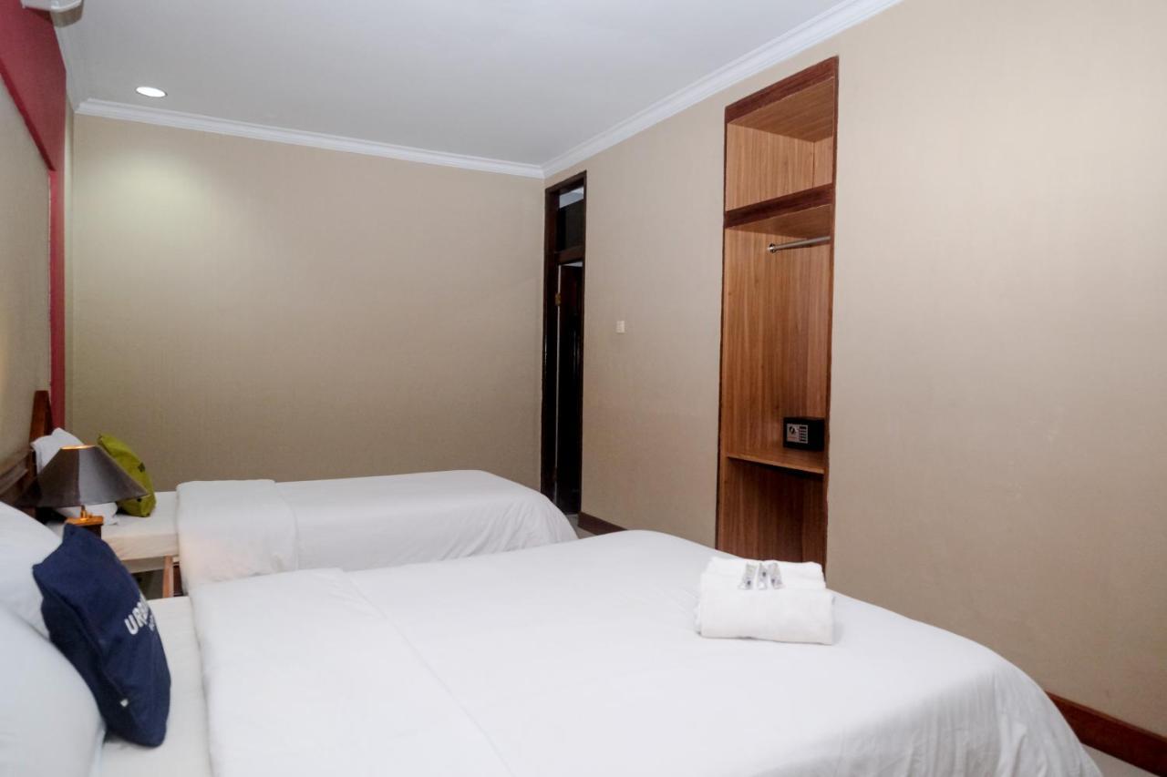 Urbanview Hotel Syariah Wisnugraha By Reddoorz Yogyakarta Eksteriør bilde