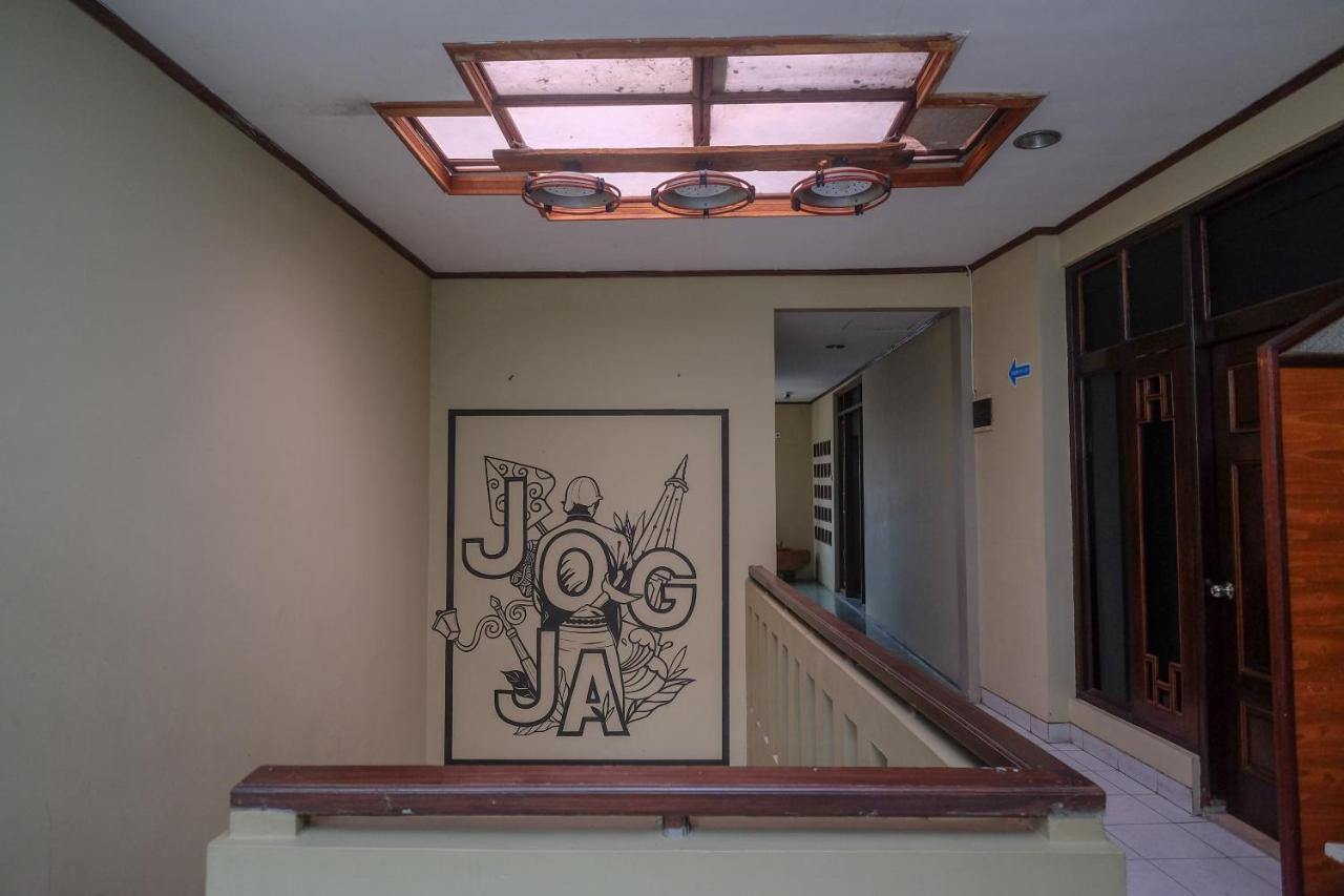 Urbanview Hotel Syariah Wisnugraha By Reddoorz Yogyakarta Eksteriør bilde