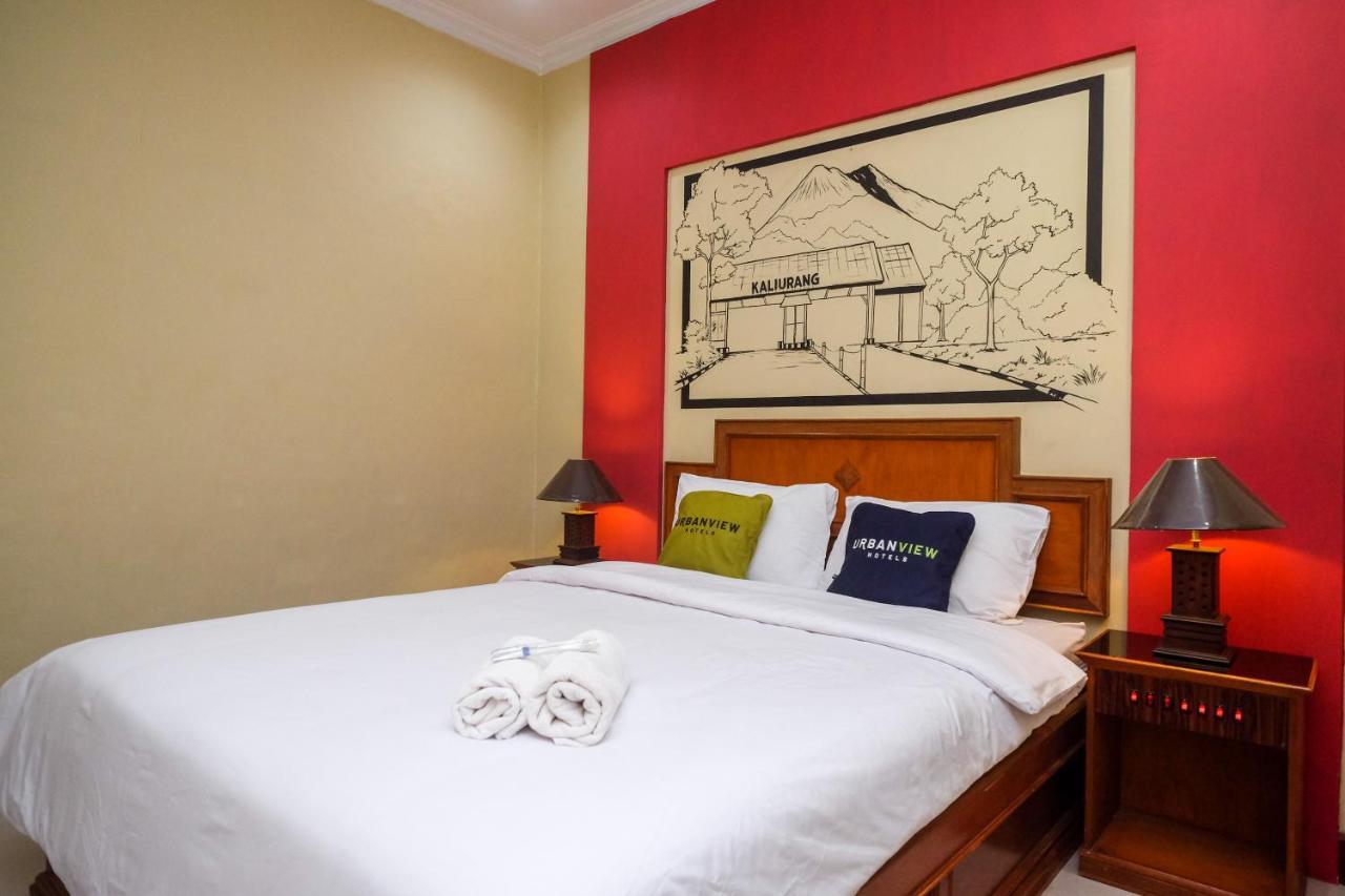 Urbanview Hotel Syariah Wisnugraha By Reddoorz Yogyakarta Eksteriør bilde